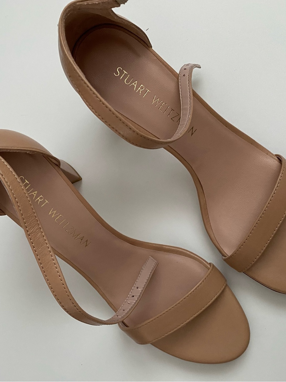 Stuart Weitzman Nearly Nude Ankle Strap Sandals Bambina Nappa 7.5
